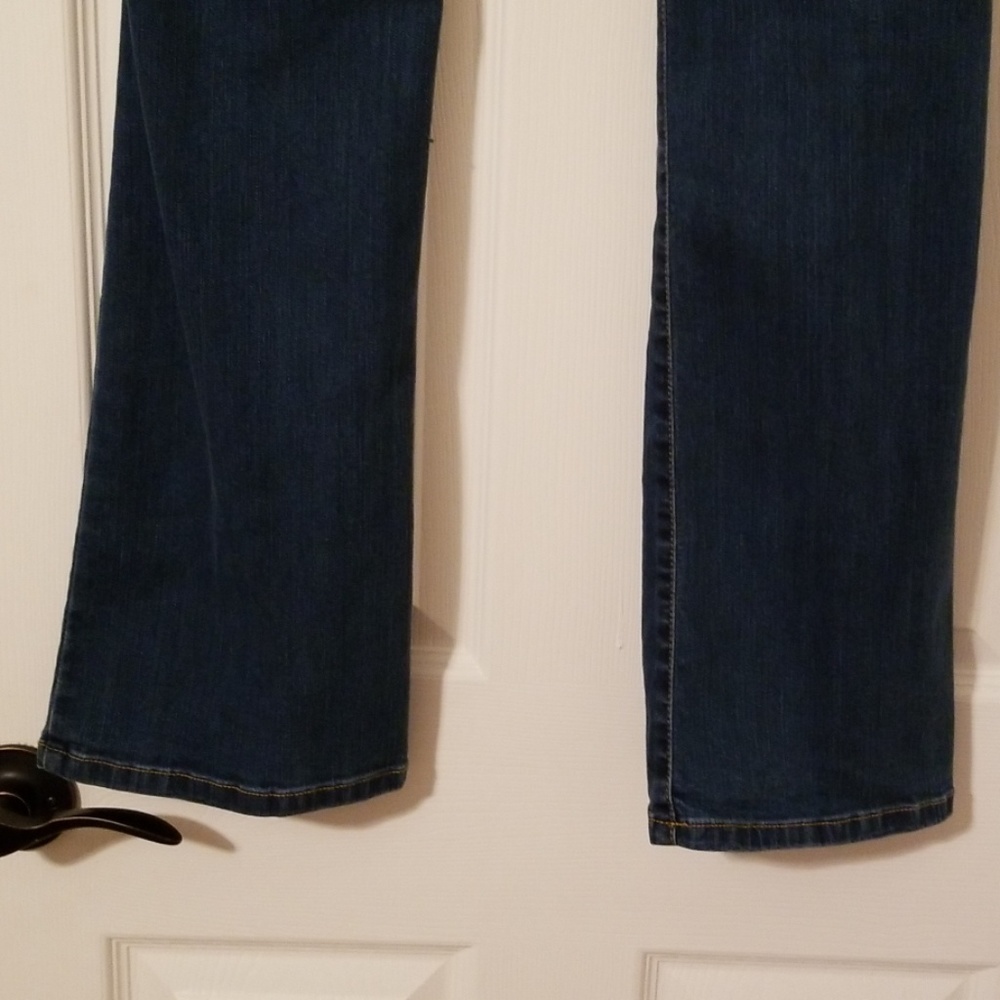 Jeans - Picture 5 of 8